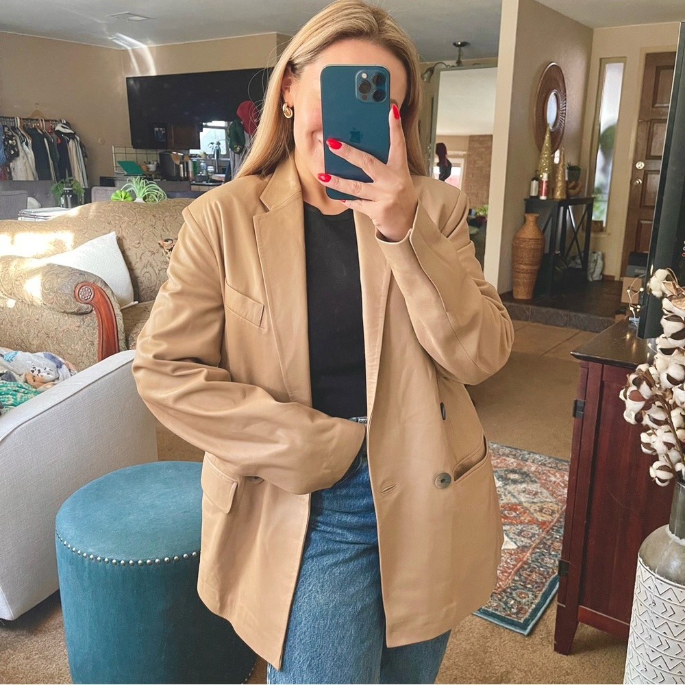 Zeynep Arcay | Tan Double Breasted Lamb Skin Leather Blazer Size: US 4